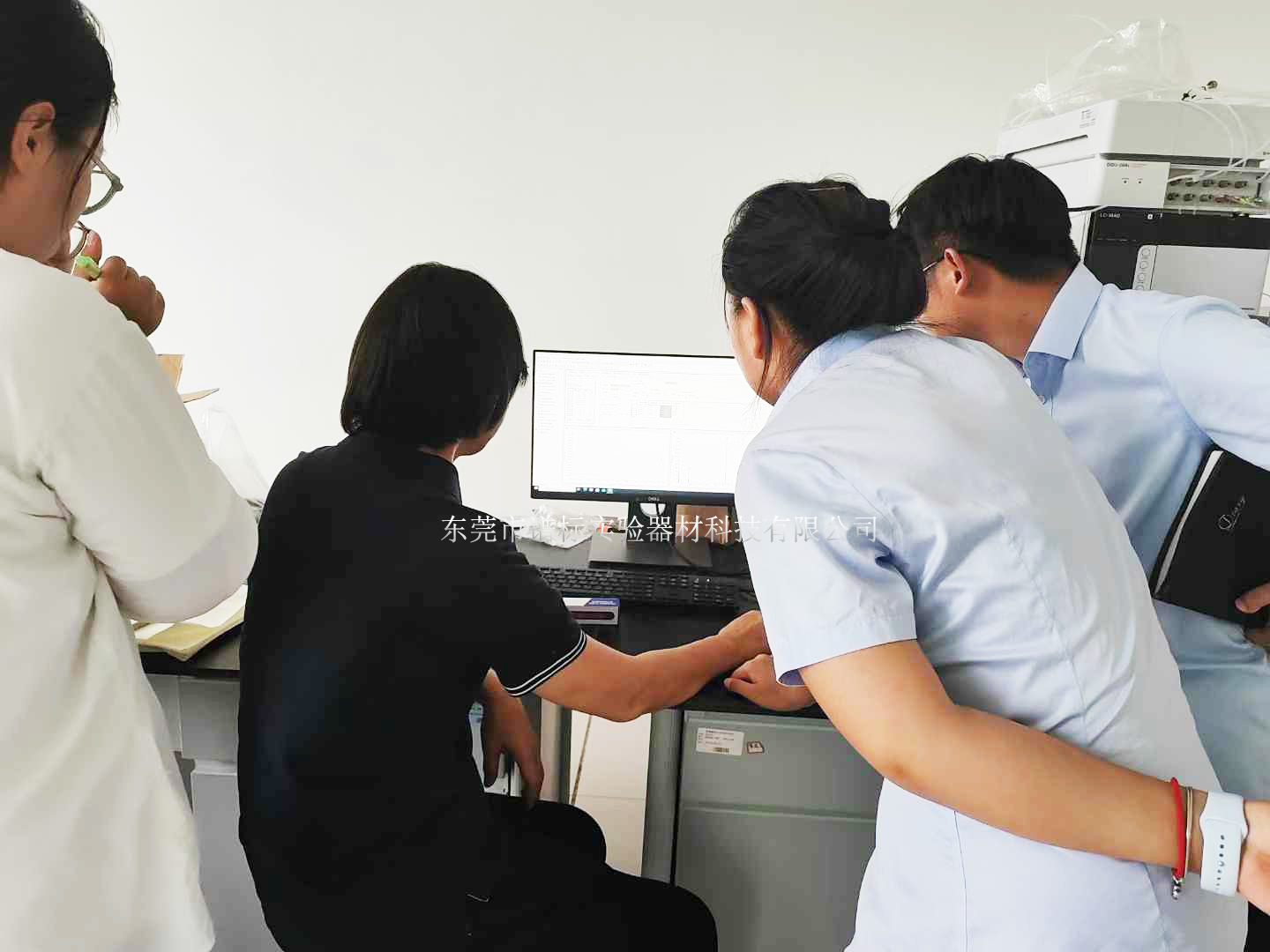 7月11日新疆司法鑒定用AB SCIEX LCMSMS 5500＋30A測試毛發(fā)，汗液，尿液等含量